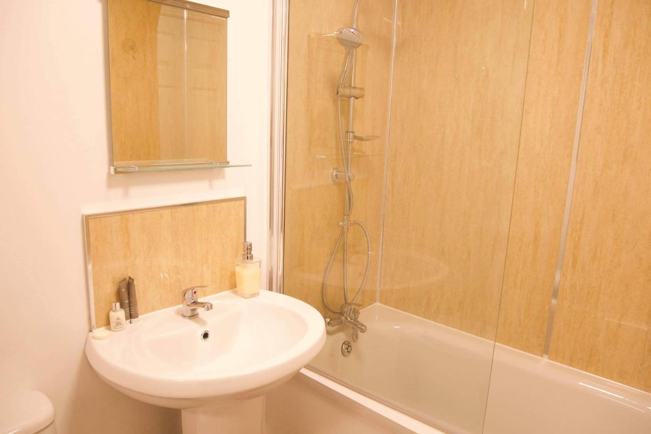 York City Centre, Recently Renovated 2 Bedroom Flat Ngoại thất bức ảnh